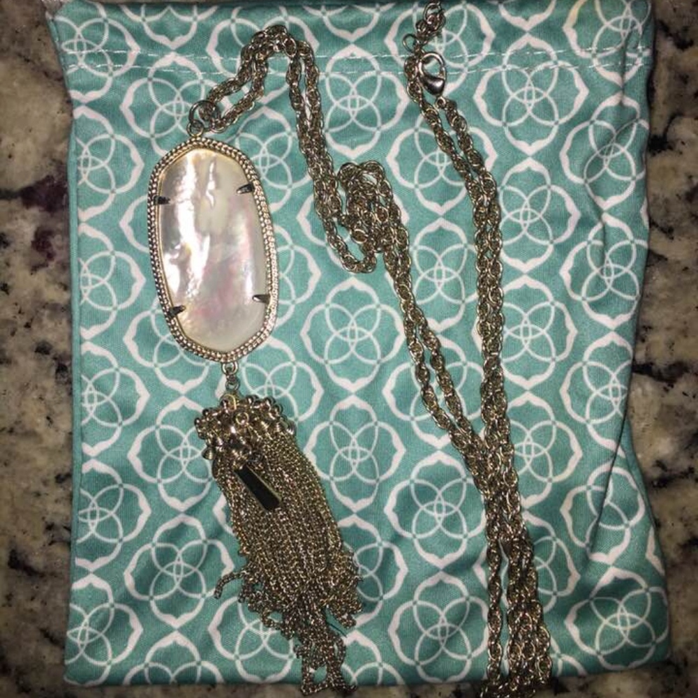 Kendra Scott Ivory Pearl Rayne Necklace